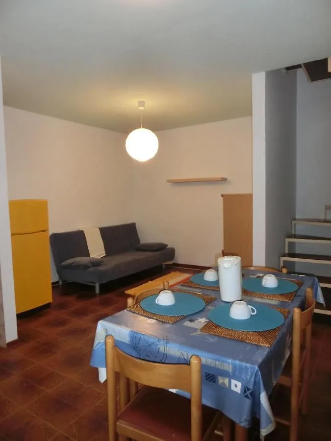 Spacious Flat With Fenced Garden And Fireplace Bibione 0*,  Italy